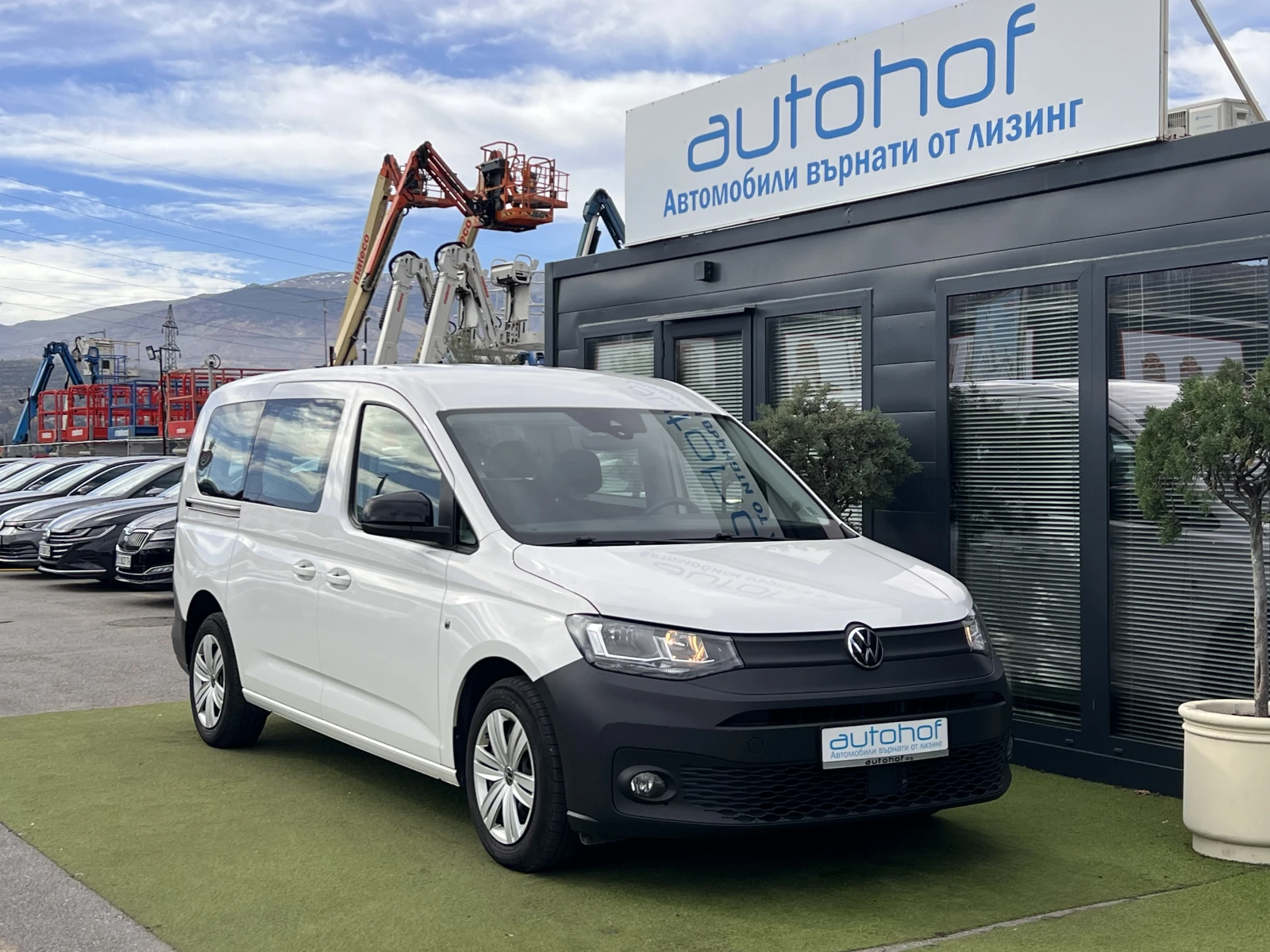 VW Caddy Life/2.0TDI/102k.c./6MT/6+ 1/ГАРАНЦИЯ - изображение 6 | Auto.bg VW Caddy Life/2.0TDI/102k.c./6MT/6+ 1/ГАРАНЦИЯ - изображение 6