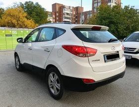 Hyundai IX35 4х4_136кс_6.скорст._NAVI_4л/100км_Първи собственик - 8880 € - 20116893 4 | Car24.bg Hyundai IX35 4х4_136кс_6.скорст._NAVI_4л/100км_Първи собственик - 8880 € - 20116893 4