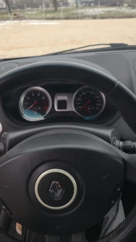 Renault Clio 1.2 16V - 3017 € / 5900.74 лв. - 46066623 10 | Car24.bg Renault Clio 1.2 16V - 3017 € / 5900.74 лв. - 46066623 10