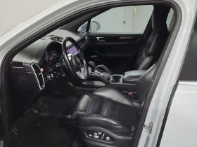 Porsche Cayenne * E Hybrid * 360 * АМБИЕНТНО * ОБДУХВАНЕ - 29800 € / 58283.73 лв. - 61740262 5 | Car24.bg Porsche Cayenne * E Hybrid * 360 * АМБИЕНТНО * ОБДУХВАНЕ - 29800 € / 58283.73 лв. - 61740262 5