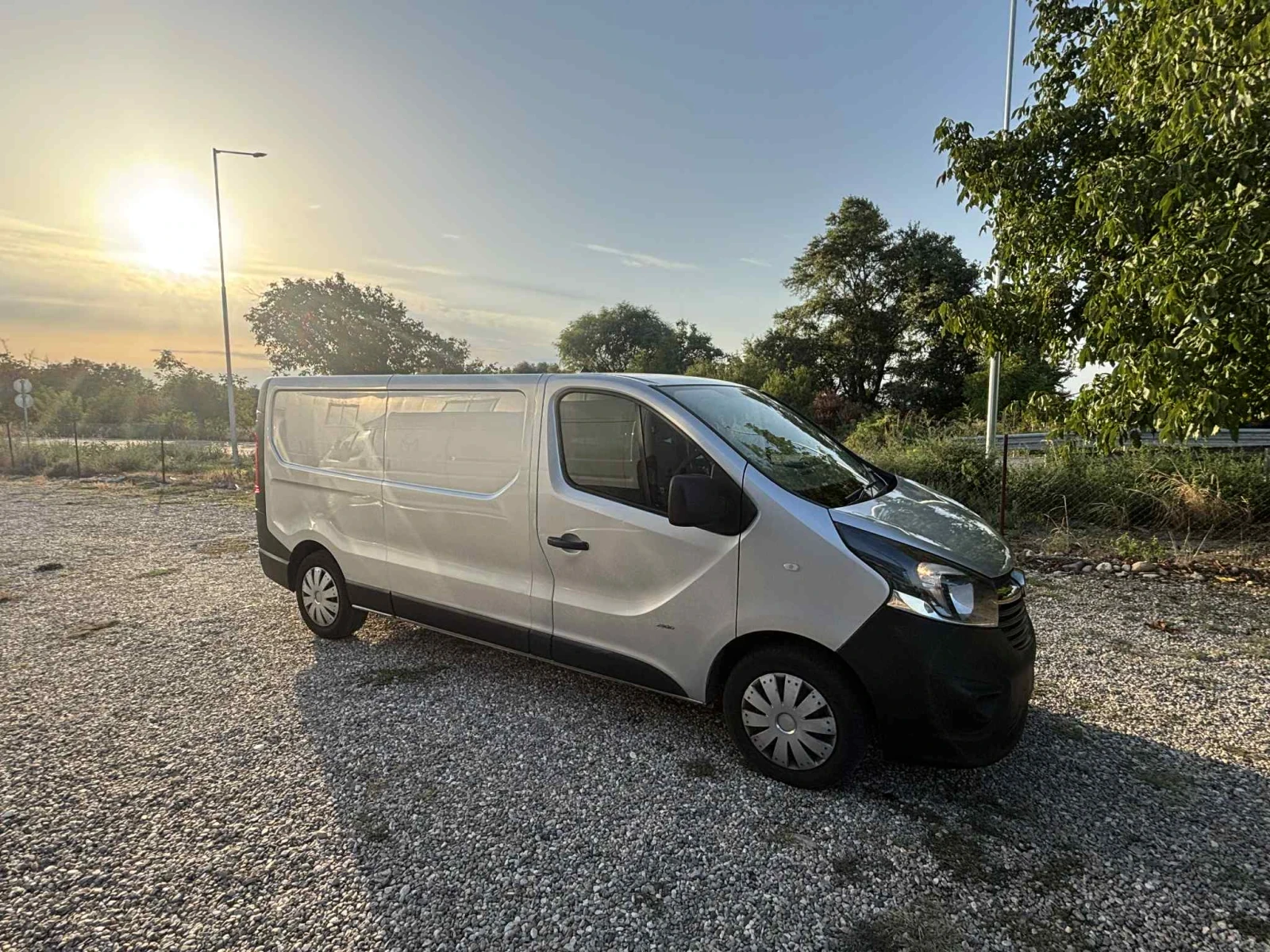 Opel Vivaro 1.6 DTCI Ecoflex - изображение 2 | Auto.bg Opel Vivaro 1.6 DTCI Ecoflex - изображение 2