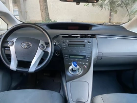 Toyota Prius - 7300 € / 14277.56 лв. - 35859807 6 | Car24.bg Toyota Prius - 7300 € / 14277.56 лв. - 35859807 6