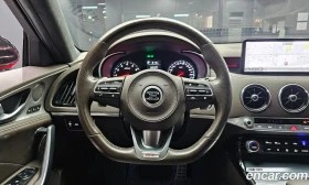 Kia Stinger 3.3 GT Masters Turbo Package | Auto.bg — изображение 13 Kia Stinger 3.3 GT Masters Turbo Package | Auto.bg — изображение 13