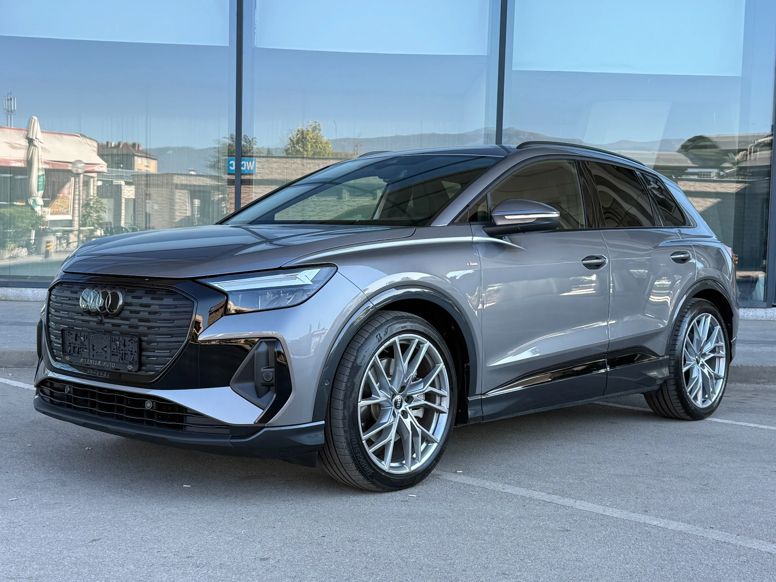 Audi Q4 50 E-tron 82kWh 299кс ФАБРИЧНА ГАРАНЦИЯ ДО 2031г! | Auto.bg — изображение 1 Audi Q4 50 E-tron 82kWh 299кс ФАБРИЧНА ГАРАНЦИЯ ДО 2031г! | Auto.bg — изображение 1