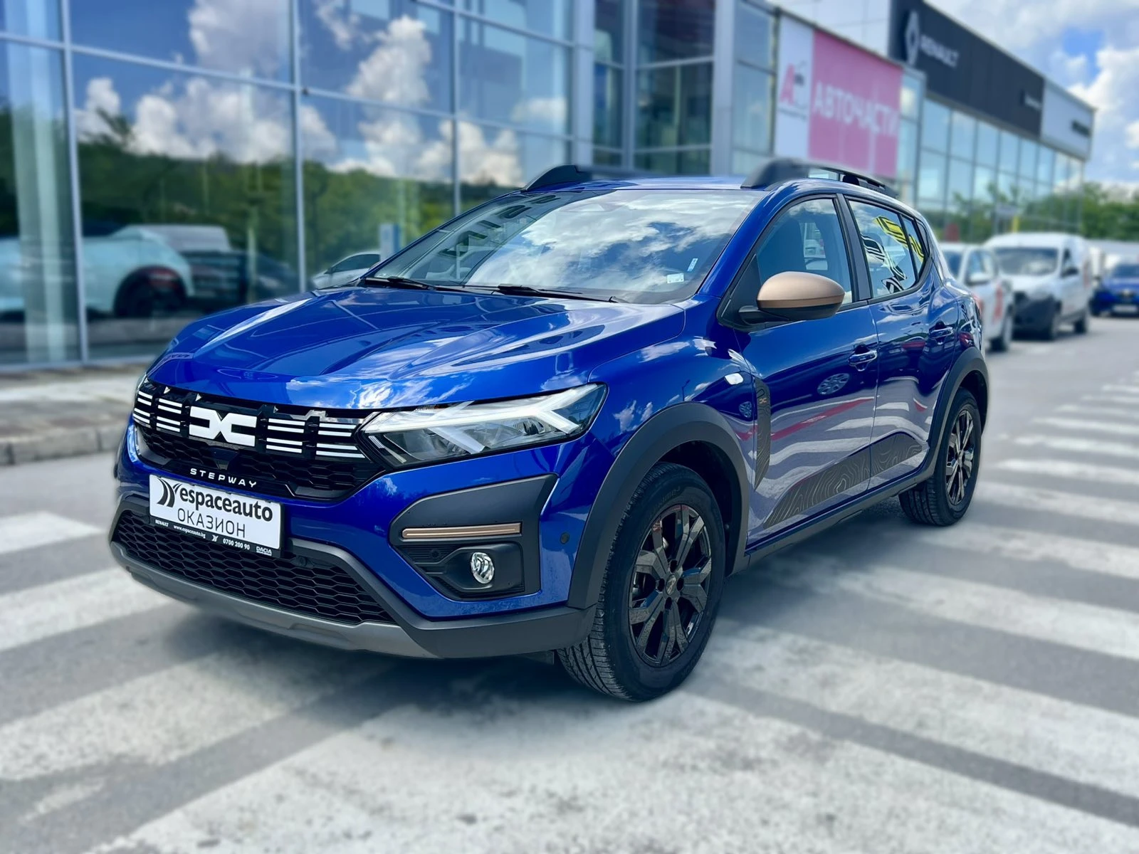 Dacia Sandero Stepway / Extreme / 1.0 TCe / 90 к.с. / Автоматик | Auto.bg — изображение 1 Dacia Sandero Stepway / Extreme / 1.0 TCe / 90 к.с. / Автоматик | Auto.bg — изображение 1