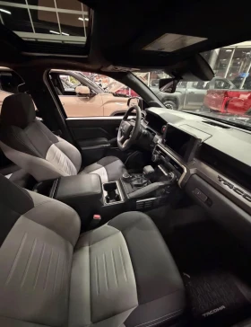 Toyota Tacoma Sport + | JBL | Подгрев на Волана | НОВА | | Auto.bg — изображение 4 Toyota Tacoma Sport + | JBL | Подгрев на Волана | НОВА | | Auto.bg — изображение 4