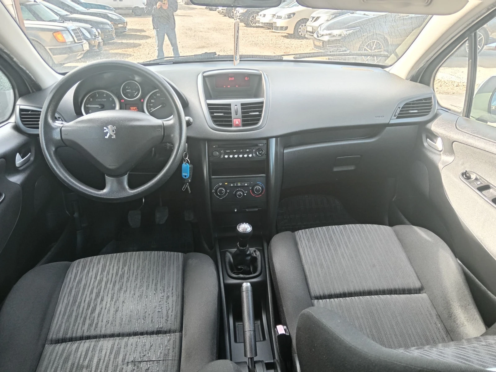 Peugeot 207 1.4i - 73К.С. - изображение 10 | Auto.bg Peugeot 207 1.4i - 73К.С. - изображение 10