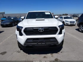 Toyota Tacoma 2.4l Trd Sport | Auto.bg — изображение 12 Toyota Tacoma 2.4l Trd Sport | Auto.bg — изображение 12