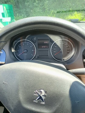 Peugeot 301 Allure, BlueHDI - 8750 € / 17113.51 лв. - 57939225 12 | Car24.bg Peugeot 301 Allure, BlueHDI - 8750 € / 17113.51 лв. - 57939225 12