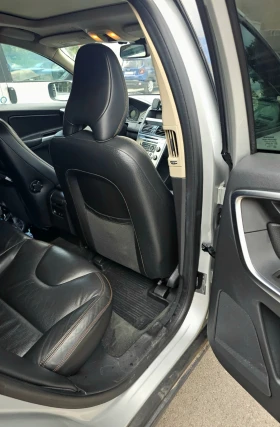 Volvo XC60 3.2 AWD - 12400 € / 24252.29 лв. - 65896590 13 | Car24.bg Volvo XC60 3.2 AWD - 12400 € / 24252.29 лв. - 65896590 13