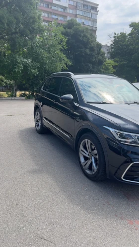 VW Tiguan R-Line 2.0 TSI 4Motion DSG 245 кс от 1-ви собствен - 40500 € / 79211.12 лв. - 49095564 4 | Car24.bg VW Tiguan R-Line 2.0 TSI 4Motion DSG 245 кс от 1-ви собствен - 40500 € / 79211.12 лв. - 49095564 4