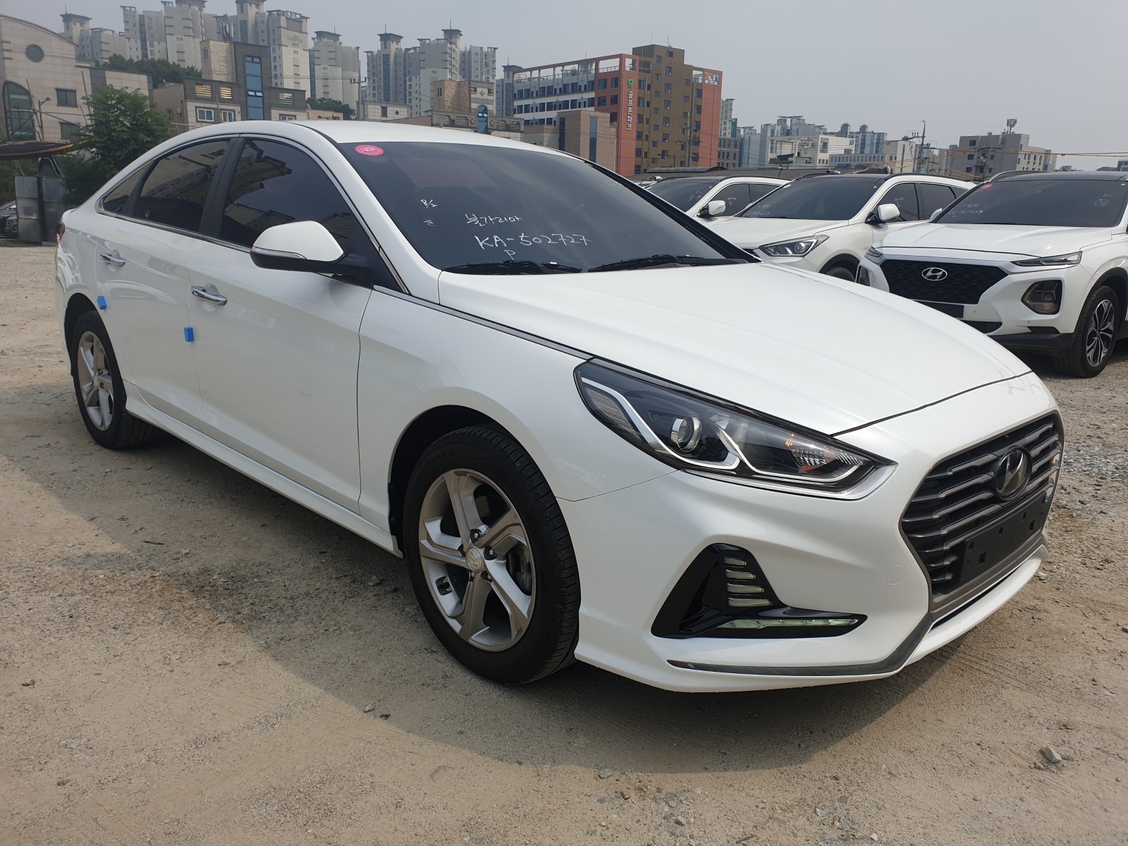 Hyundai Sonata Гаранция 1г. Сервизна история и реални километри - [1] 