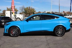 Ford Mustang Mach-E * 358 kW GT Performance Edition | AWD | Accident F | Auto.bg — изображение 4 Ford Mustang Mach-E * 358 kW GT Performance Edition | AWD | Accident F | Auto.bg — изображение 4