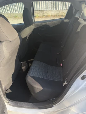 Toyota Yaris NAVI, CAMERA, AUTOPILOT - 5699 € / 11146.28 лв. - 37956455 9 | Car24.bg Toyota Yaris NAVI, CAMERA, AUTOPILOT - 5699 € / 11146.28 лв. - 37956455 9