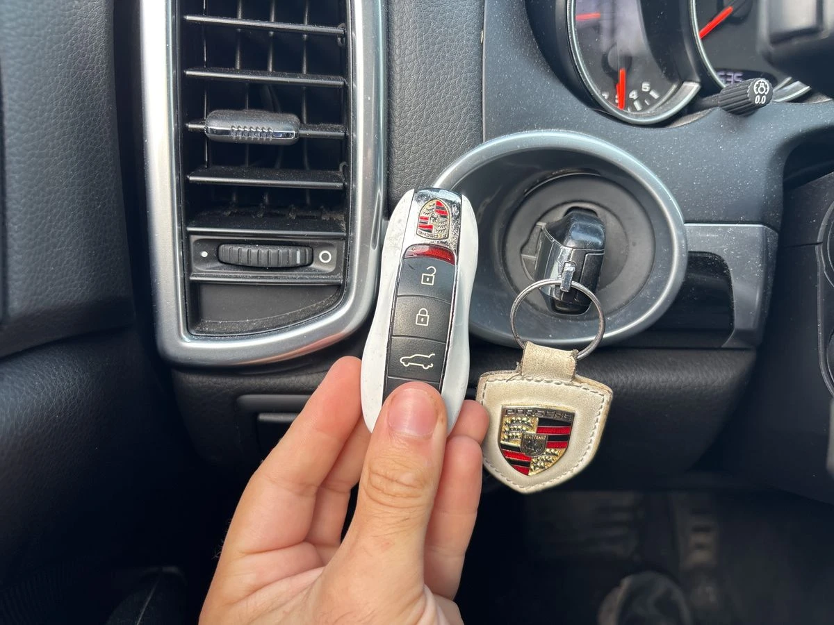 Porsche Cayenne Porsche Cayenne Diesel Platinum Edition* АВТОФИНАН - изображение 10 | Auto.bg Porsche Cayenne Porsche Cayenne Diesel Platinum Edition* АВТОФИНАН - изображение 10