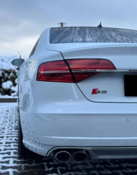 Audi S8 4.0TFSI Quattro - 79999 лв. / 40902.84 € - 63941225 3 | Car24.bg Audi S8 4.0TFSI Quattro - 79999 лв. / 40902.84 € - 63941225 3