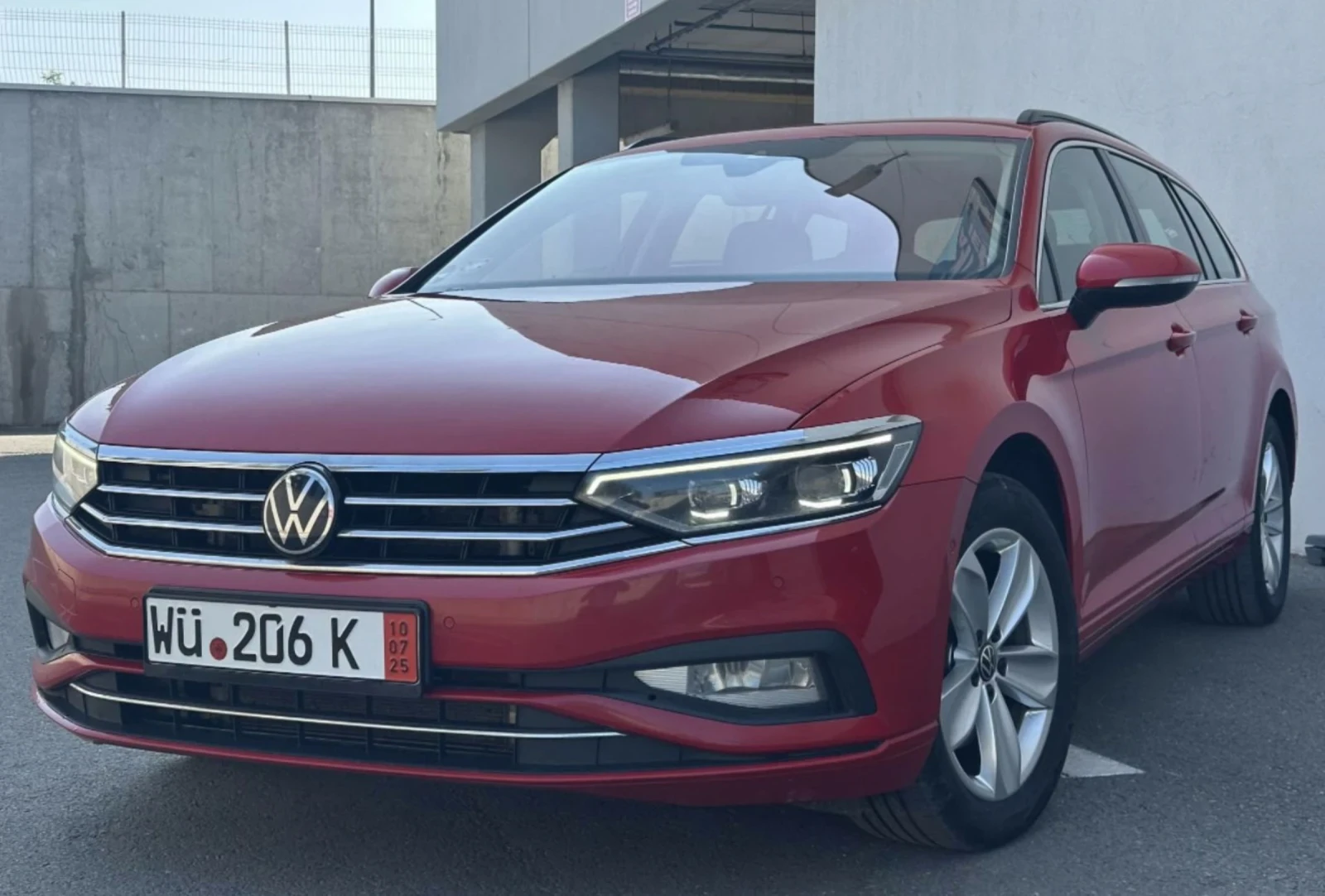 VW Passat 2.0 TDI , DSG, 2021 - изображение 2 | Auto.bg VW Passat 2.0 TDI , DSG, 2021 - изображение 2