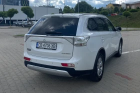 Mitsubishi Outlander 2.2 DI-D 4WD ПЪРВИ СОБСТВЕНИК | Auto.bg — изображение 3 Mitsubishi Outlander 2.2 DI-D 4WD ПЪРВИ СОБСТВЕНИК | Auto.bg — изображение 3