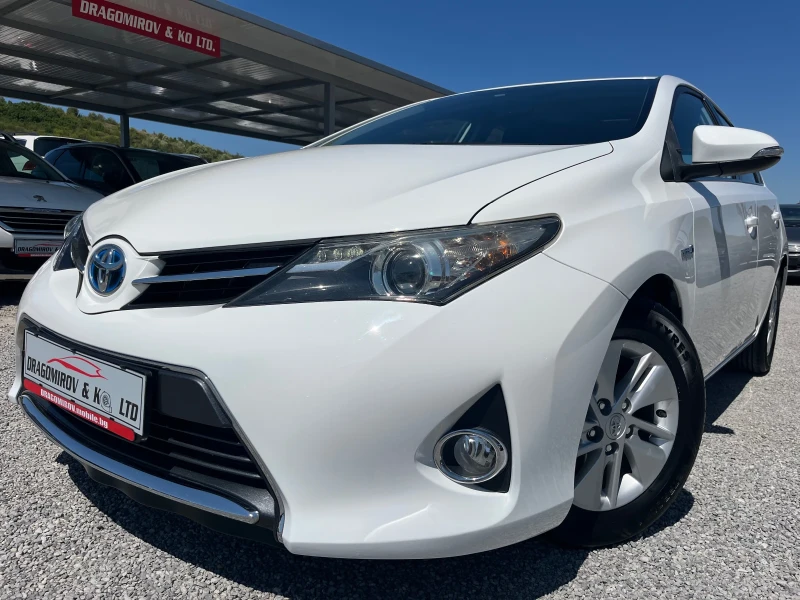 Toyota Auris Hybrid / Сервизирана до последно в TOYOTA - 7800 € / 15255.47 лв. - 44117031 1 | Car24.bg Toyota Auris Hybrid / Сервизирана до последно в TOYOTA - 7800 € / 15255.47 лв. - 44117031 1