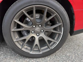 Dodge Challenger SRT Hellcat* Люк* Кожа* Подгрев* Brembo | Auto.bg — изображение 15 Dodge Challenger SRT Hellcat* Люк* Кожа* Подгрев* Brembo | Auto.bg — изображение 15