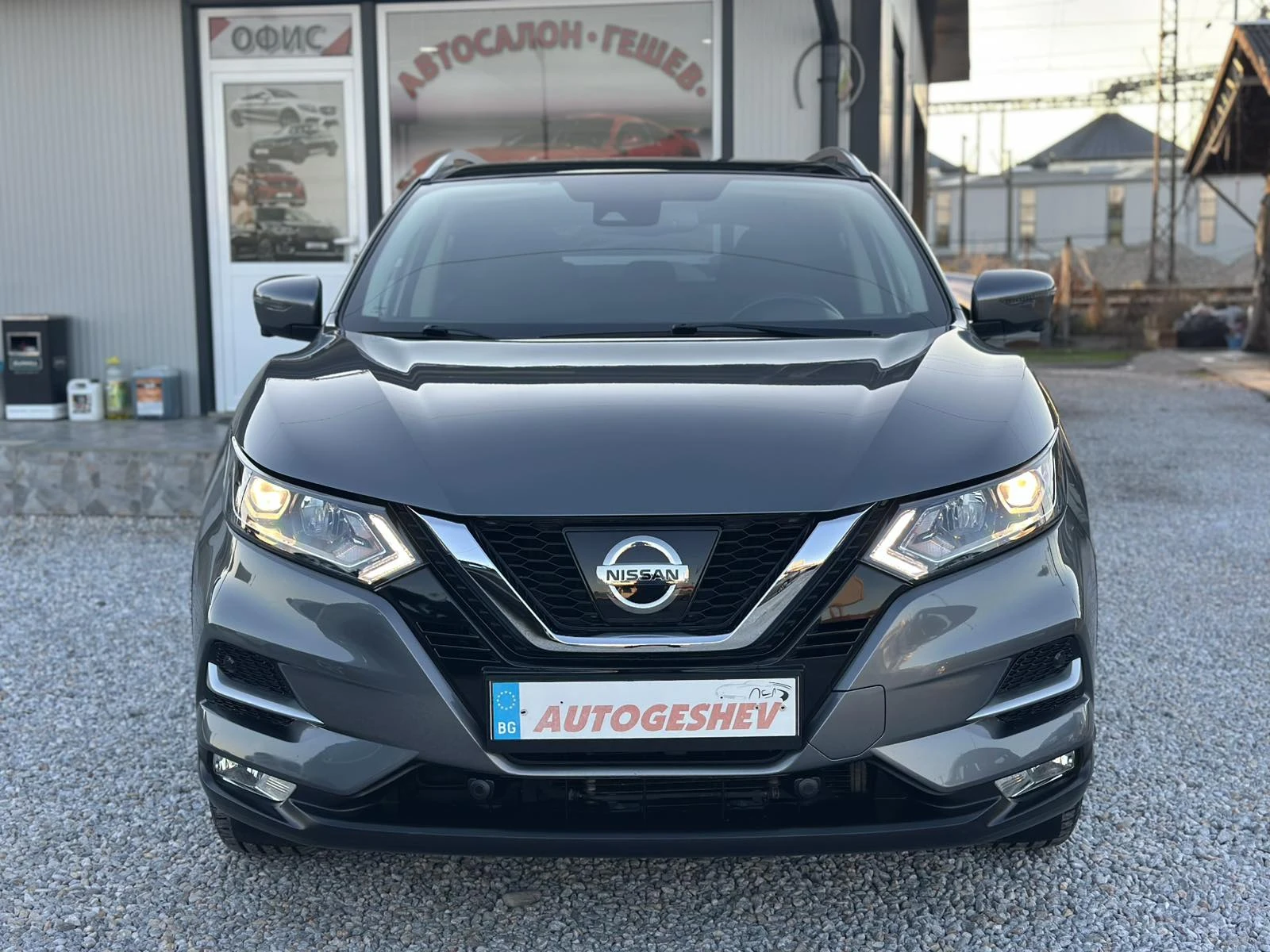 Nissan Qashqai 1.6DCI* NAVI* PANO* KEYLESS* TOP | Auto.bg — изображение 1 Nissan Qashqai 1.6DCI* NAVI* PANO* KEYLESS* TOP | Auto.bg — изображение 1