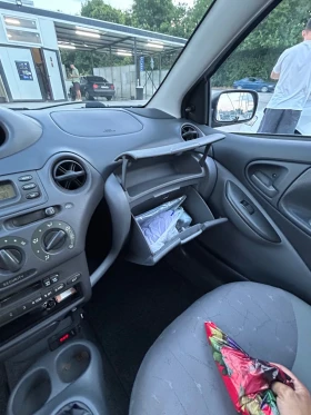 Toyota Yaris - 1450 € / 2835.95 лв. - 24102345 8 | Car24.bg Toyota Yaris - 1450 € / 2835.95 лв. - 24102345 8
