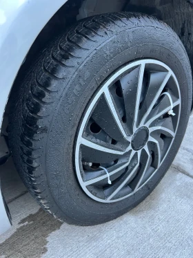 Toyota Yaris - 1450 € / 2835.95 лв. - 24102345 10 | Car24.bg Toyota Yaris - 1450 € / 2835.95 лв. - 24102345 10