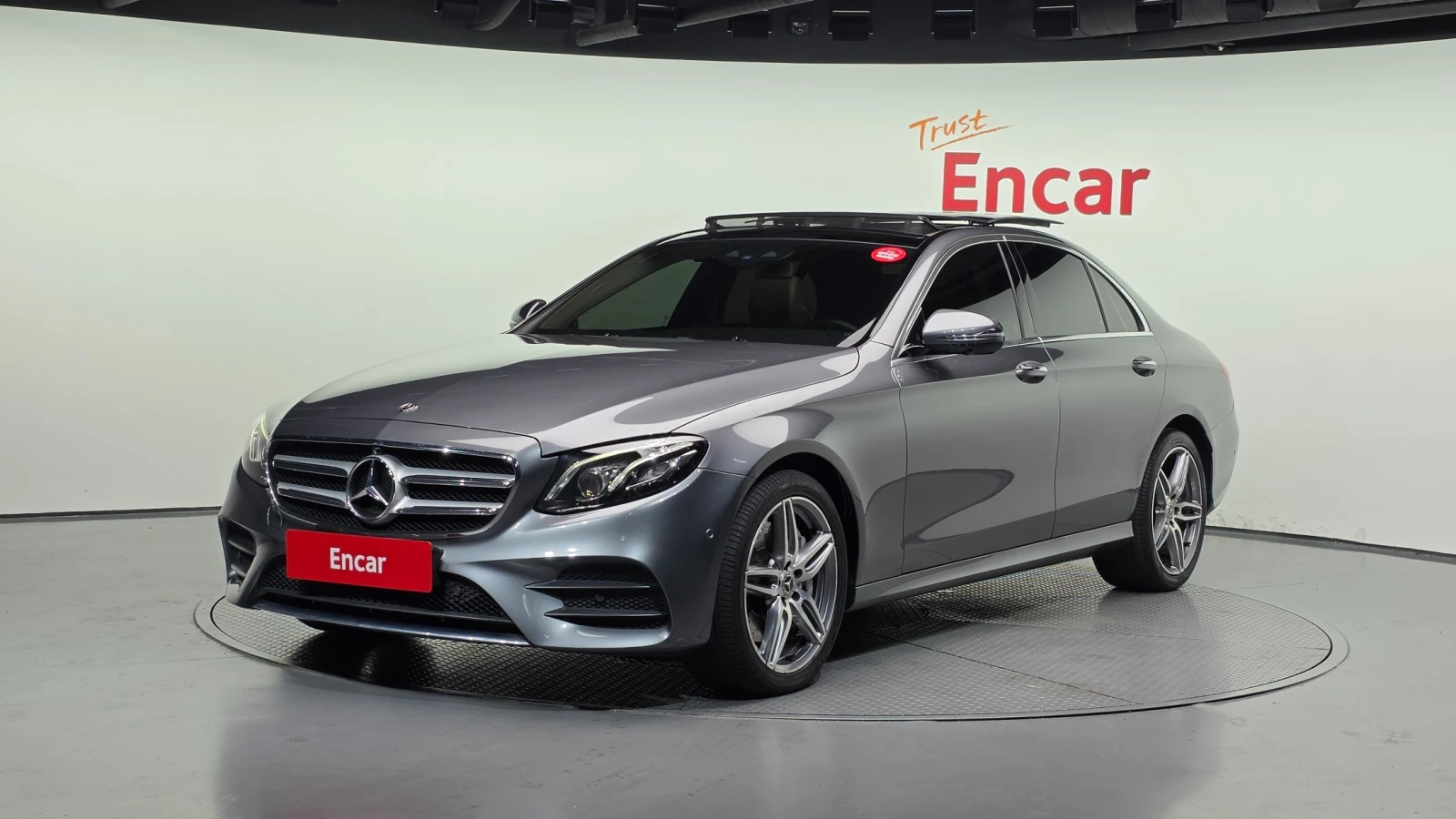 Mercedes-Benz E 350 AMG line/Head up/Подгрев/Обдух/ | Auto.bg — изображение 1 Mercedes-Benz E 350 AMG line/Head up/Подгрев/Обдух/ | Auto.bg — изображение 1
