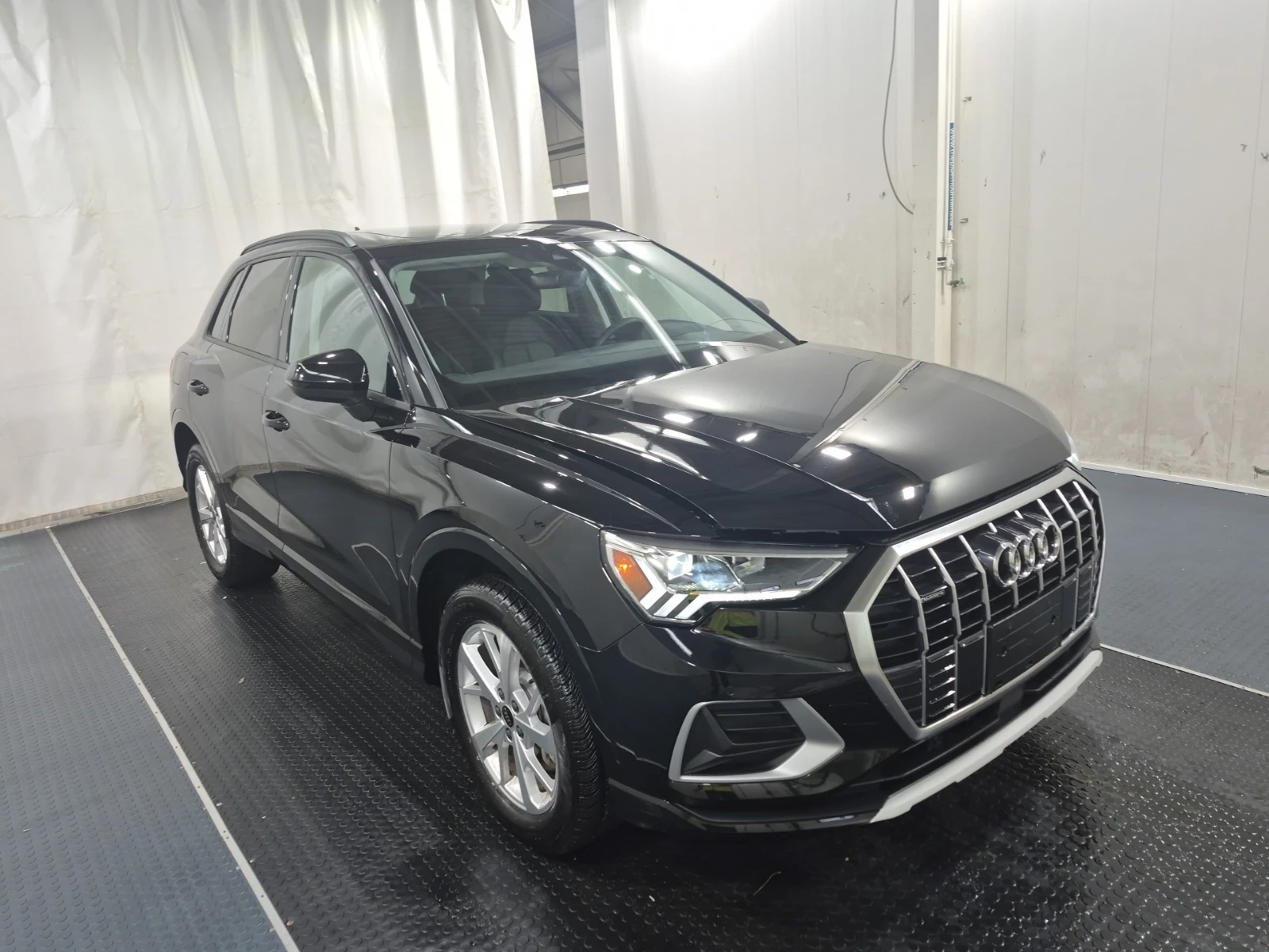 Audi Q3 * CARFAX * БЕЗ ПЪРВОНАЧАЛНА ВНОСКА - изображение 2 | Auto.bg Audi Q3 * CARFAX * БЕЗ ПЪРВОНАЧАЛНА ВНОСКА - изображение 2