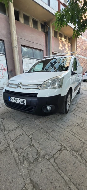 Citroen Berlingo 1, 6 eHDI дизел - 4700 € / 9192.40 лв. - 99317198 2 | Car24.bg Citroen Berlingo 1, 6 eHDI дизел - 4700 € / 9192.40 лв. - 99317198 2