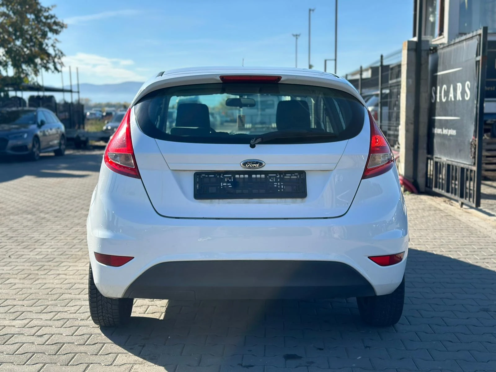 Ford Fiesta / 1.4D / EURO 5 /  - изображение 4 | Auto.bg Ford Fiesta / 1.4D / EURO 5 /  - изображение 4