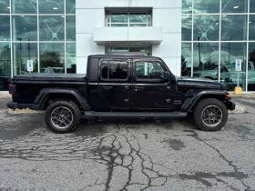 Jeep Gladiator Sport 80th Anniversary * CARFAX * БЕЗ ПЪРВОНАЧАЛНА | Auto.bg — изображение 3 Jeep Gladiator Sport 80th Anniversary * CARFAX * БЕЗ ПЪРВОНАЧАЛНА | Auto.bg — изображение 3