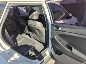 Hyundai Tucson 2.0CRDI/FACE/Пълна сервизна история !!! - 15900 € / 31097.70 лв. - 59153569 12 | Car24.bg Hyundai Tucson 2.0CRDI/FACE/Пълна сервизна история !!! - 15900 € / 31097.70 лв. - 59153569 12