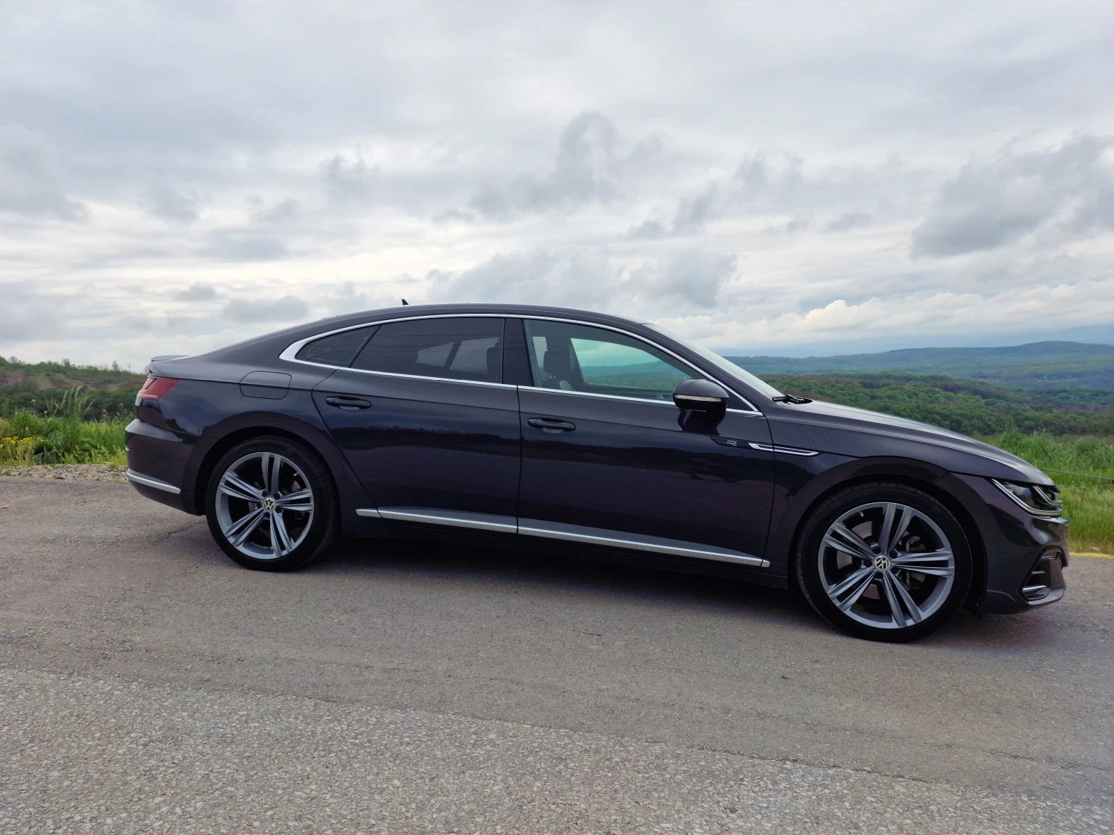 VW Arteon 2.0 280 R-line 4motion - изображение 6 | Auto.bg VW Arteon 2.0 280 R-line 4motion - изображение 6