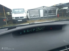 Toyota Prius 1.8 VVT-i HYBRID KEYLESS | Auto.bg — изображение 11 Toyota Prius 1.8 VVT-i HYBRID KEYLESS | Auto.bg — изображение 11