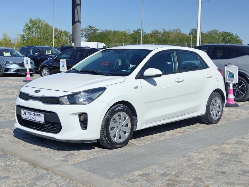 Kia Rio 1.2i/84 к.с - 15800 лв. / 8078.41 € - 24382827 1 | Car24.bg Kia Rio 1.2i/84 к.с - 15800 лв. / 8078.41 € - 24382827 1