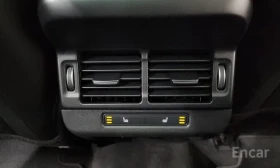 Land Rover Range Rover Evoque P250 R-Dynamic SE* 360* HUD* Пано* ACC* Подгрев* | Auto.bg — изображение 16 Land Rover Range Rover Evoque P250 R-Dynamic SE* 360* HUD* Пано* ACC* Подгрев* | Auto.bg — изображение 16