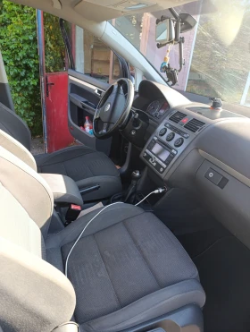 VW Touran 2.0 TDI Facelift - 4000 € / 7823.32 лв. - 74391972 7 | Car24.bg VW Touran 2.0 TDI Facelift - 4000 € / 7823.32 лв. - 74391972 7