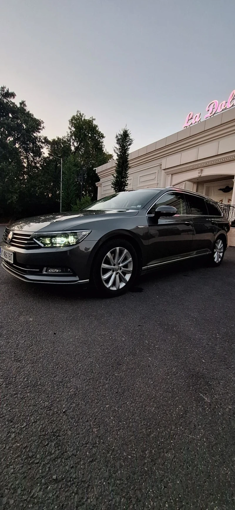 VW Passat HIGHLINE 4-MOTION 190k.c. - 12690 € - 53294330 1 | Car24.bg VW Passat HIGHLINE 4-MOTION 190k.c. - 12690 € - 53294330 1