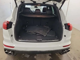 Porsche Cayenne S E-Hybrid AWD | PANO | KEYLESS | 2 КЛЮЧА - 21500 € / 42050.35 лв. - 42669622 16 | Car24.bg Porsche Cayenne S E-Hybrid AWD | PANO | KEYLESS | 2 КЛЮЧА - 21500 € / 42050.35 лв. - 42669622 16