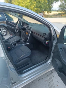 Mercedes-Benz B 200 - 2500 € - 74630899 8 | Car24.bg Mercedes-Benz B 200 - 2500 € - 74630899 8