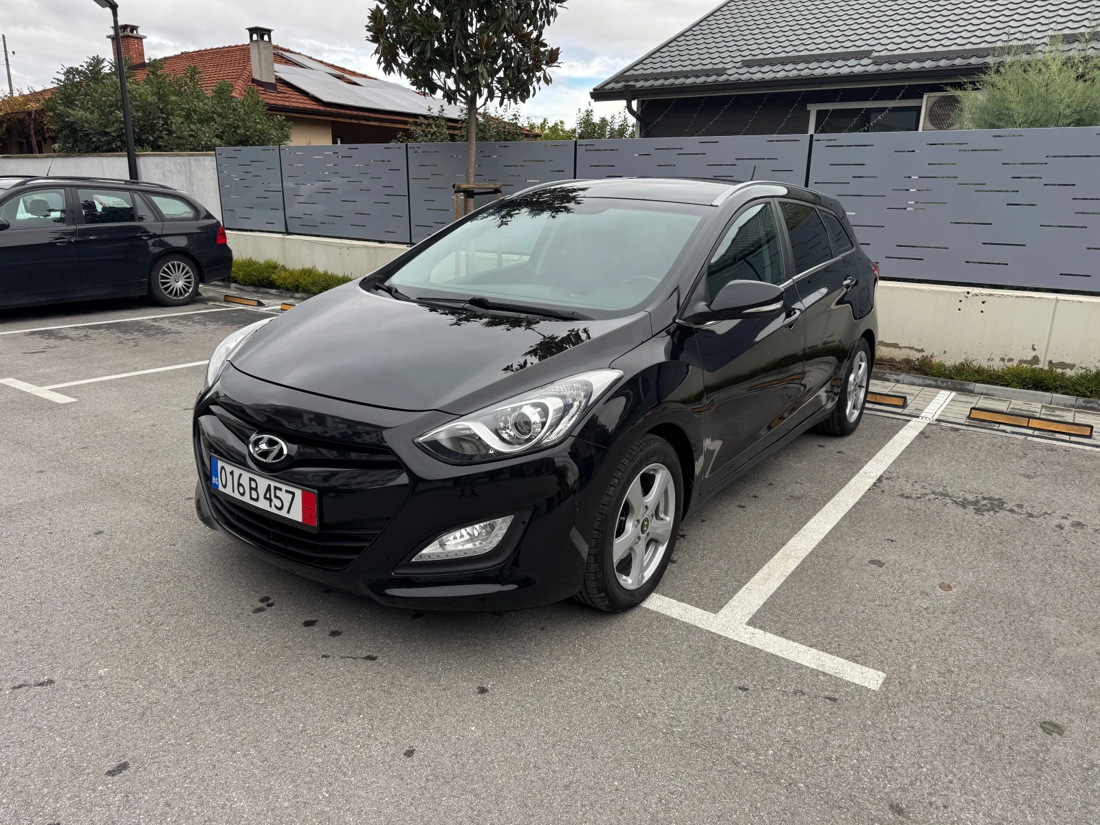Hyundai I30 1.4 CRDI-90konq.  - изображение 3 | Auto.bg Hyundai I30 1.4 CRDI-90konq.  - изображение 3