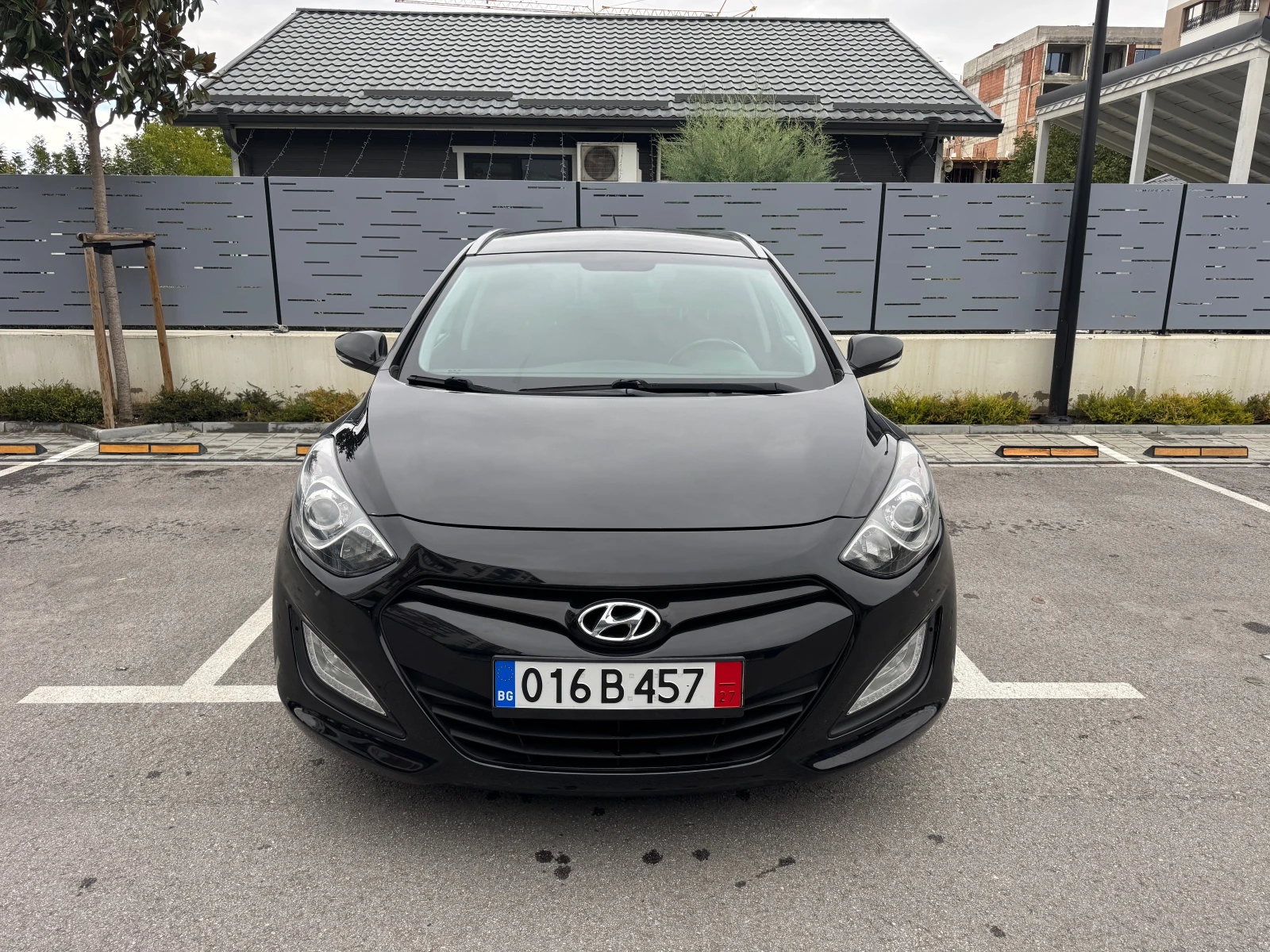 Hyundai I30 1.4 CRDI-90konq.  - изображение 2 | Auto.bg Hyundai I30 1.4 CRDI-90konq.  - изображение 2