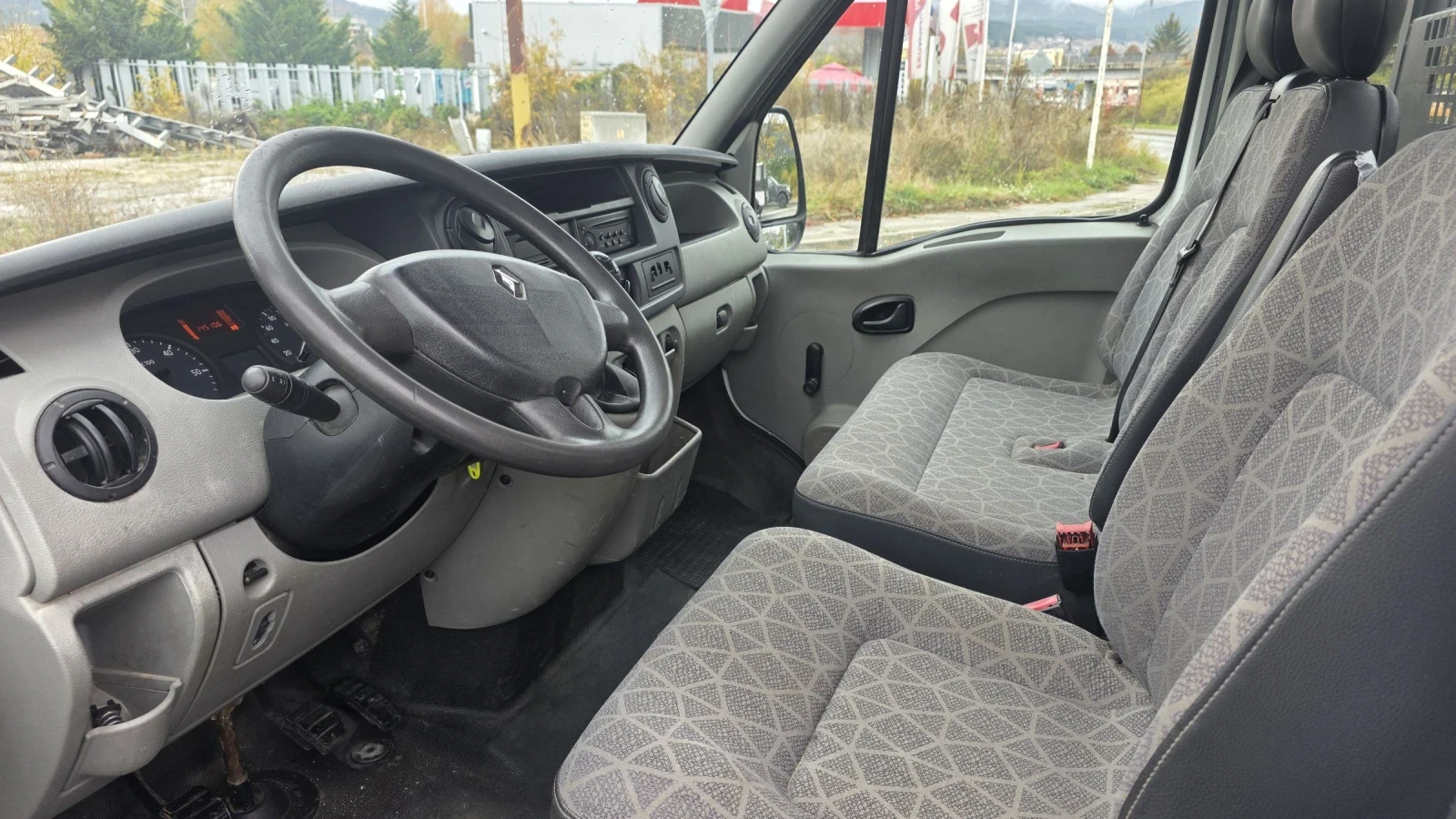 Renault Master cdi 120 Климатик - изображение 7 | Auto.bg Renault Master cdi 120 Климатик - изображение 7