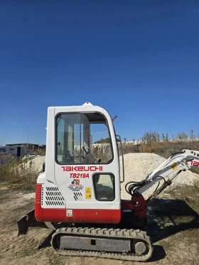 Багер Takeuchi Tb219a