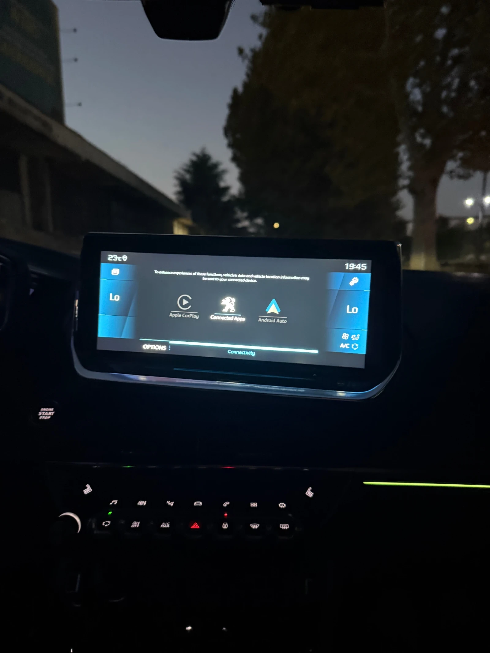 Peugeot 2008 New Line Up GT PACK 1.2 PureTech 130 EAT8 EURO6 - изображение 9 | Auto.bg Peugeot 2008 New Line Up GT PACK 1.2 PureTech 130 EAT8 EURO6 - изображение 9
