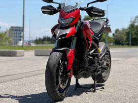  Ducati Hypermotard 