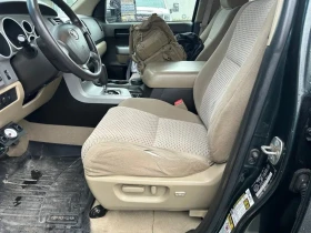 Toyota Tundra SR5 CrewMax 5.7L 4WD* KEYLESS Entry* Cruise Contro - 28400 лв. / 14520.69 € - 62659411 5 | Car24.bg Toyota Tundra SR5 CrewMax 5.7L 4WD* KEYLESS Entry* Cruise Contro - 28400 лв. / 14520.69 € - 62659411 5