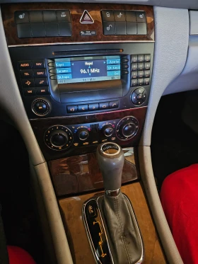 Mercedes-Benz C 200 FULL ELEGANCE Facelft - 2550 € / 4987.37 лв. - 46642936 5 | Car24.bg Mercedes-Benz C 200 FULL ELEGANCE Facelft - 2550 € / 4987.37 лв. - 46642936 5