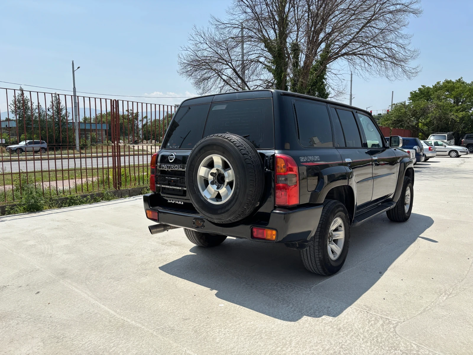 Nissan Patrol Super Safari * 4.8L * Автоматик - изображение 4 | Auto.bg Nissan Patrol Super Safari * 4.8L * Автоматик - изображение 4